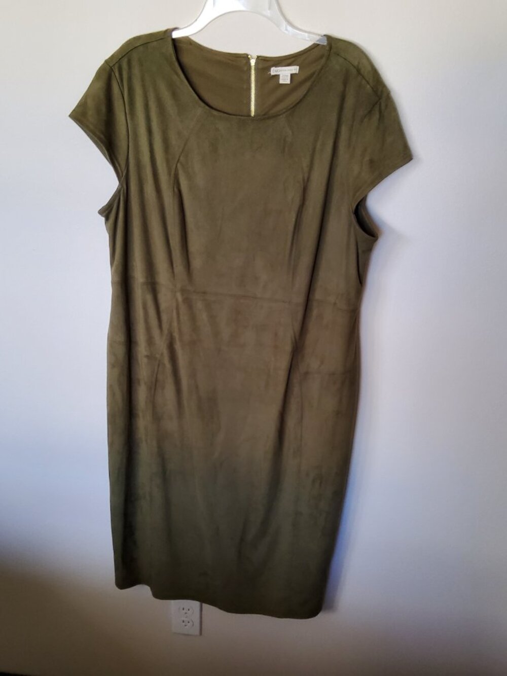 Cato's Faux Suede Green cap sleeve Sheath dress plus size 20W